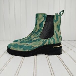 New Kenneth Cole New York Levon 2.0 Welt Camo Chelsea Boot C355